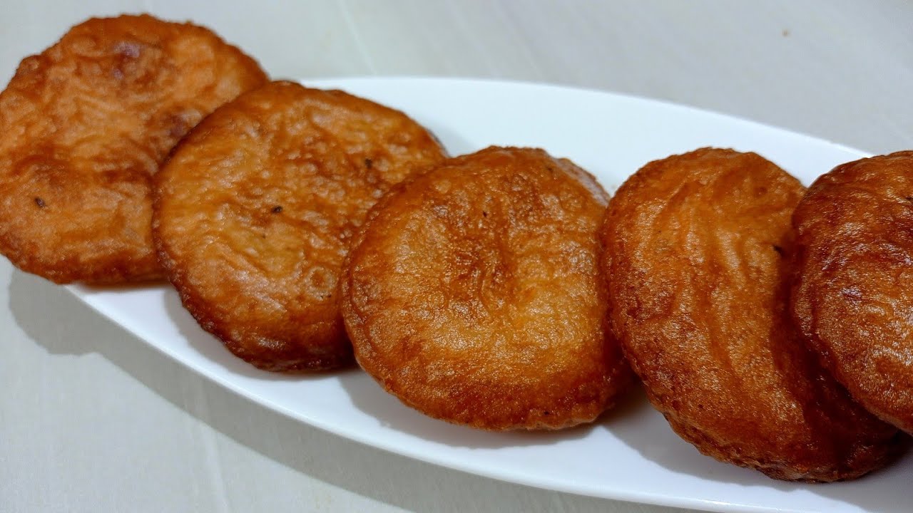மேலப்பாளையம் சீனி பணியாரம் / Seeni Paniyaram Recipe / Seeni Adhirasam Recipe in Tamil
