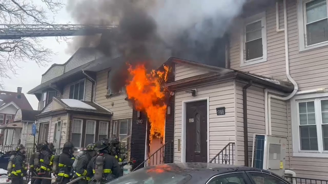 FDNY Operating At An All Hands fire on East 17th in Brooklyn, New York #fdny #fire #firedepartment 