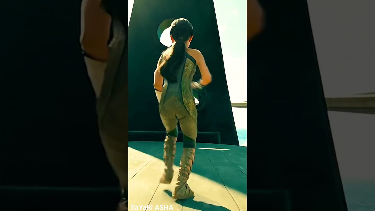 Little Wonder Woman Full Screen HD WhatsApp Status Video