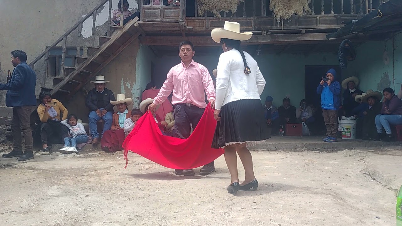 bota luto en P. B