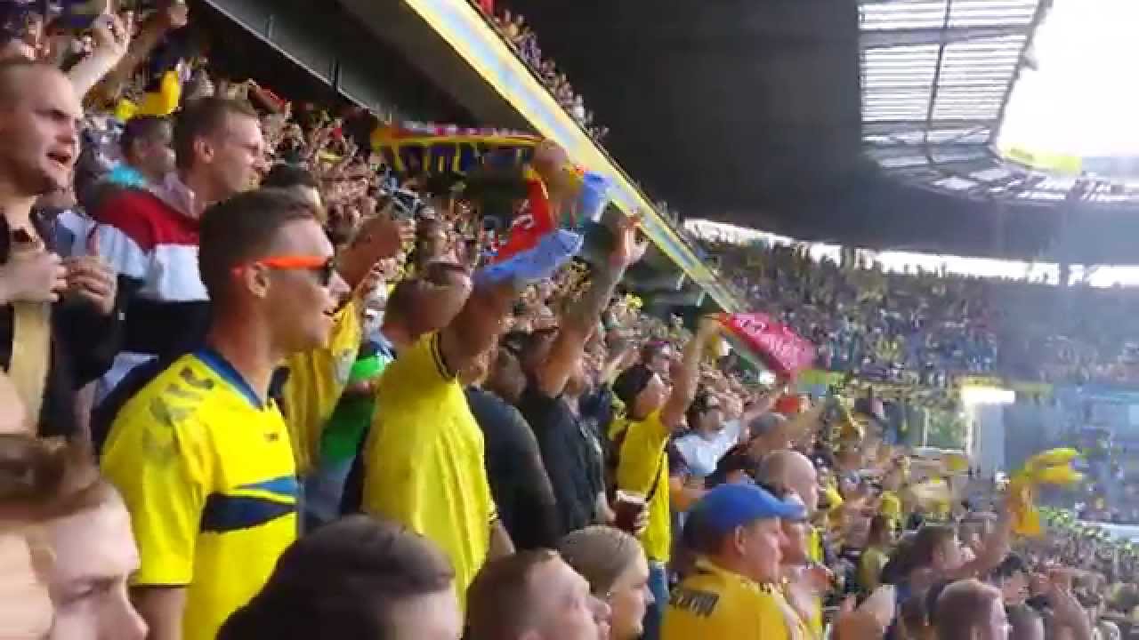 GUL OG BLÅ, DU ER ALT JEG TÆNKER PÅ!
