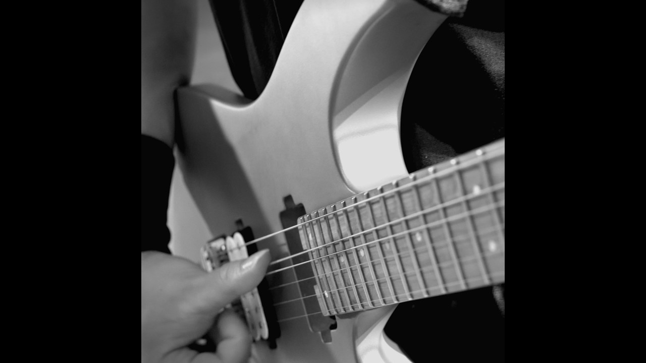 Qorssa - shatter/walk (Guitar Playthrough)