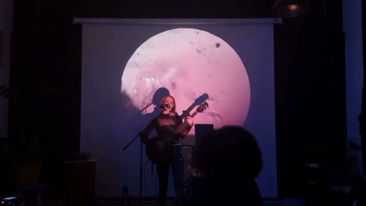 Liquid Light Show by salicosmie//live at Ergeschoss ft. Lillie Creatures Pt.6
