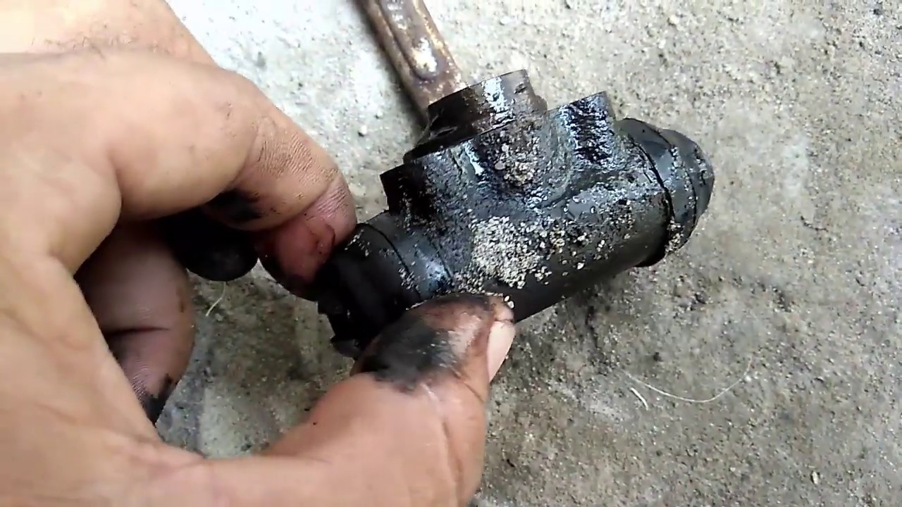 Como trocar Burrinho de freio FIAT Uno