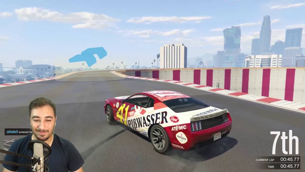 İyi Bayramlar GTA 5 Stunt Yarışları W/Han Kanal W/Rodinya