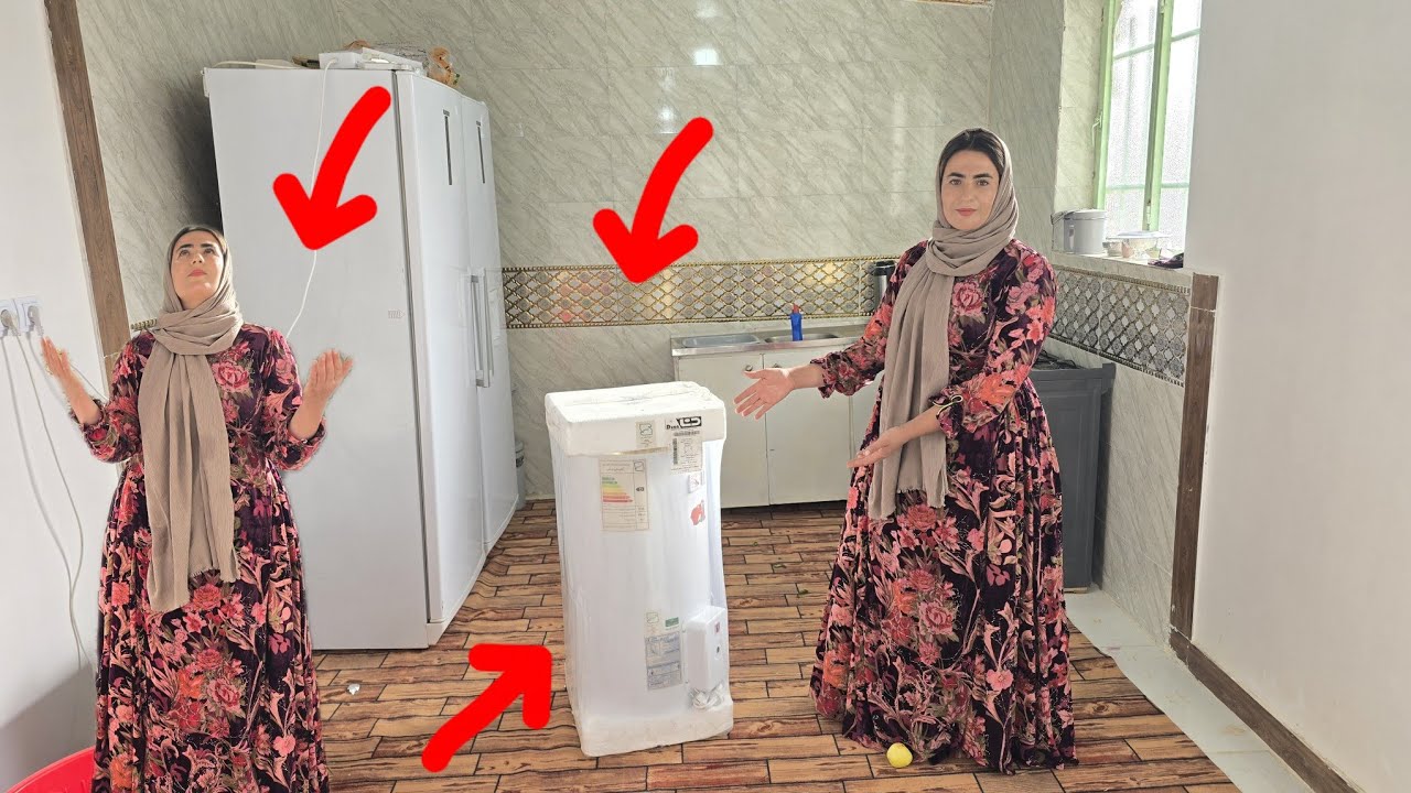 Buying a water heater tank to the bathroom door, moments full of love between mother and daughter