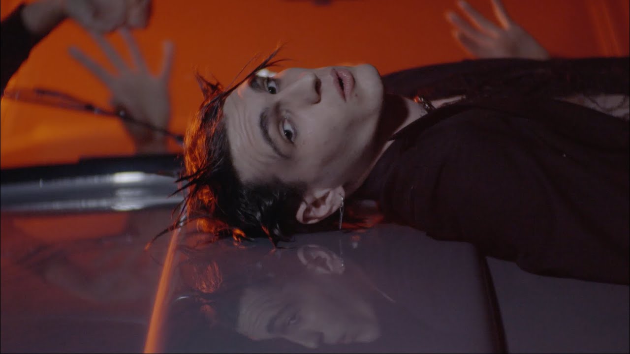 ËGO - CONTROTENDENZA (Official Video)
