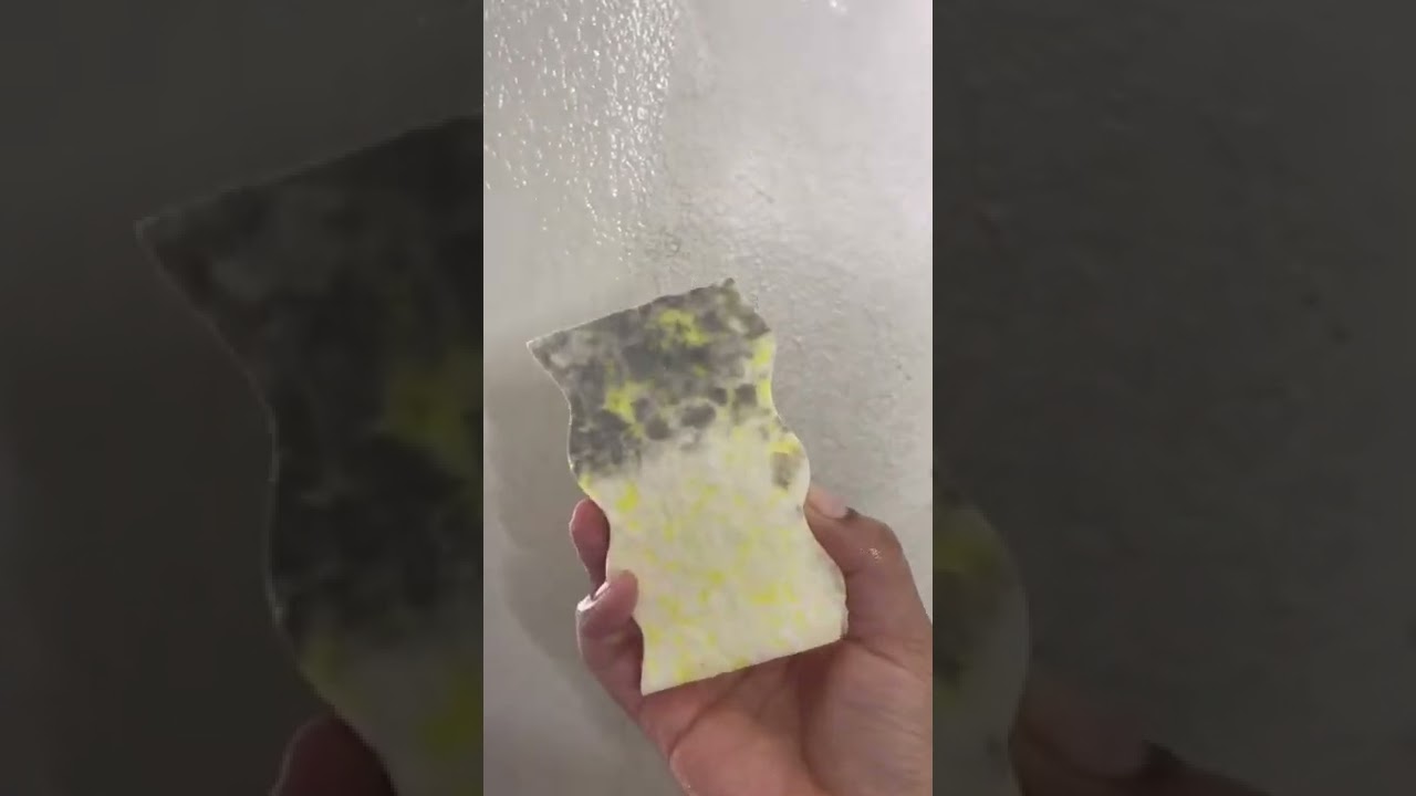 Dual sided eraser daddy for the win😍 cleaned all the dirt off the wall easily #scrubdaddy
