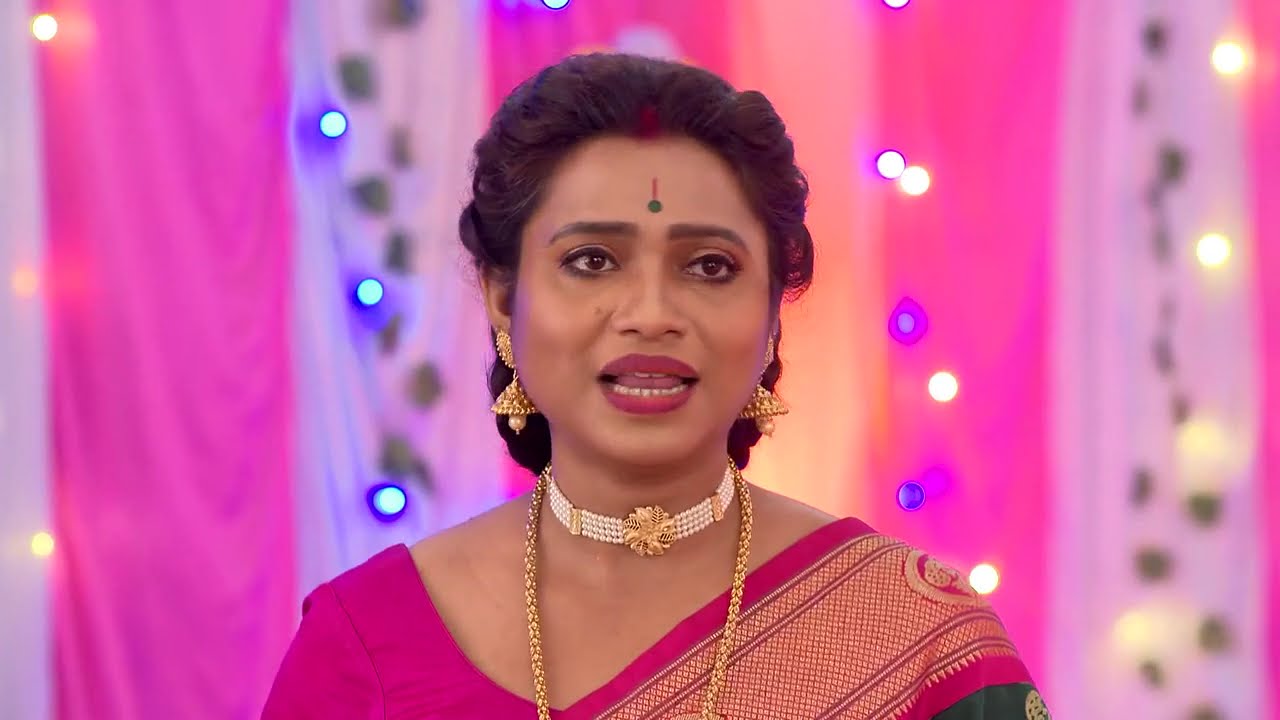 Mohan এর সঙ্গে Joyee কে এক করেন Mousumi | Mala Bodol | Full Ep. 95 | ZEE Bangla
