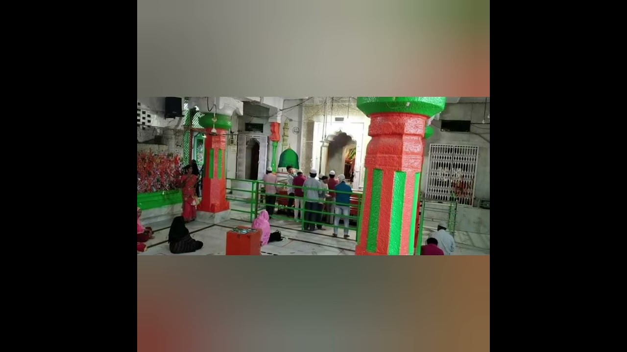 Shijra Mubarak Qalandar e Barhaq Hazrath Syed Shah Baba Fakhruddin Al Husseini Suharwardi QSA.