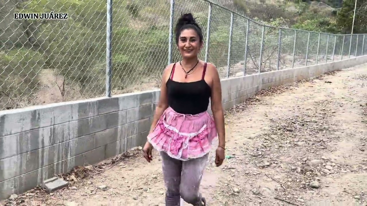  a traer las vacas para el corral 