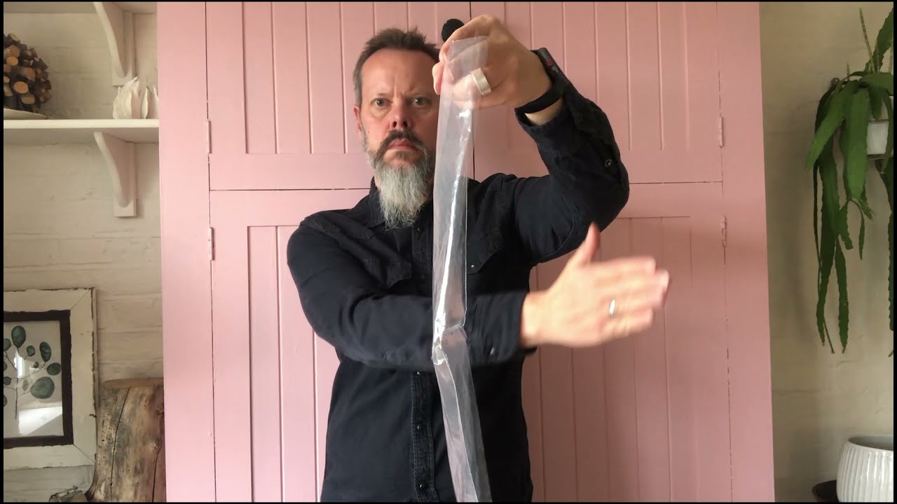 Passive anti-static rod demonstration