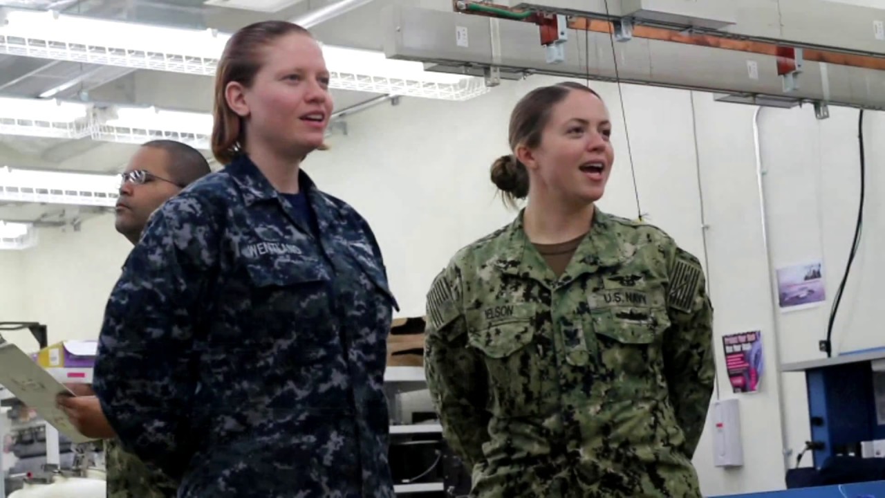 AIMD Iwakuni 2018 USO Holiday Music Video