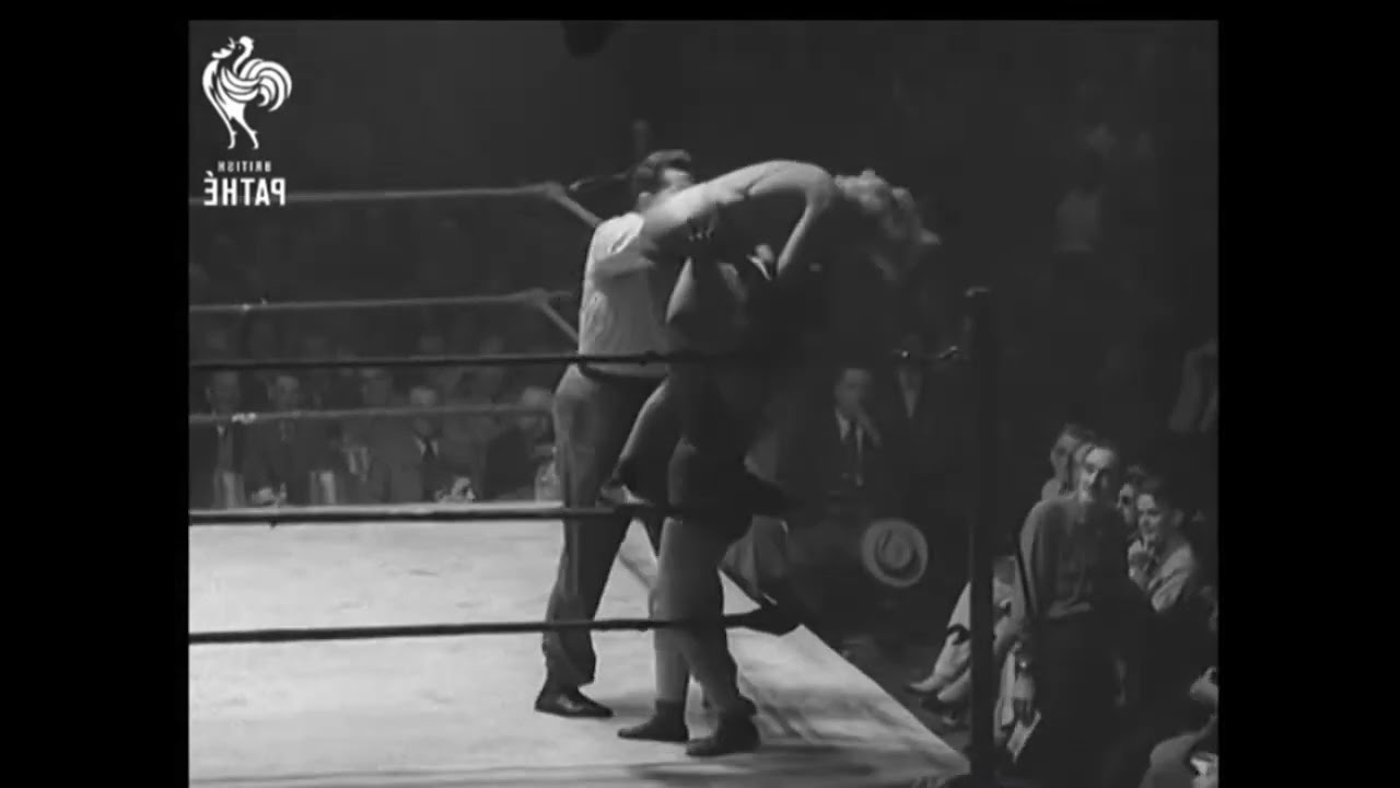 mae young vs NELL STEWART wwe 1944 LADY WRESTLING #wwanmks #wwhatsappstatus