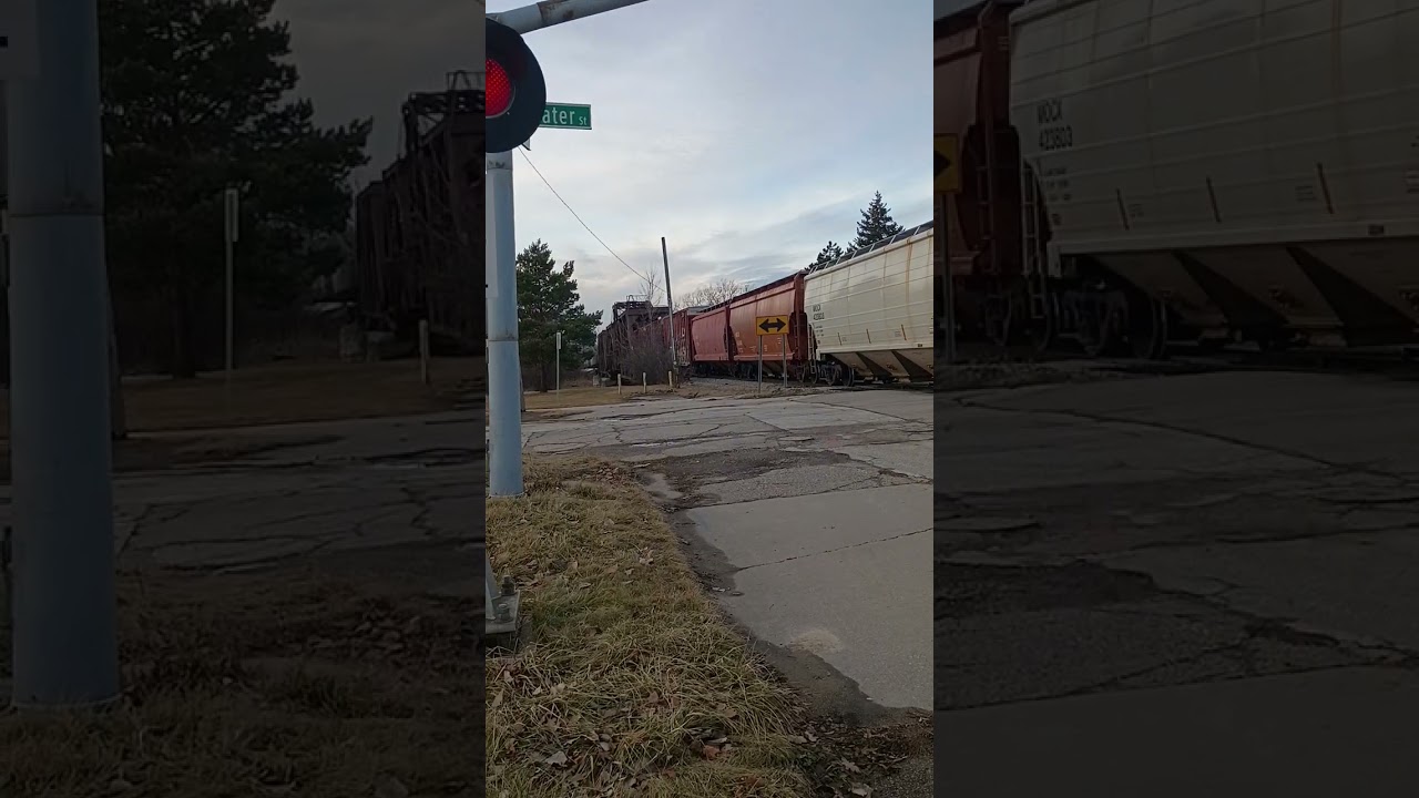 HESR 701 passing Washington St. Saginaw Michigan 