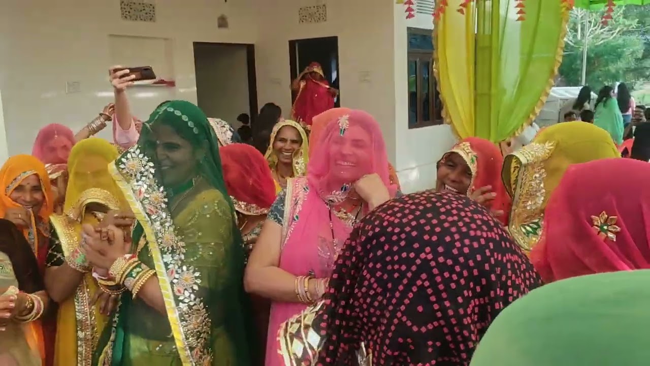 भाई की शादी मै हुई टकर (Veeya baby )