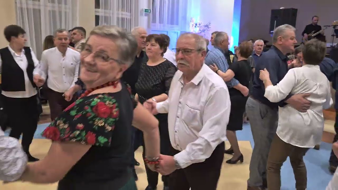 To i owo z kapelą Jacka Bursy. 