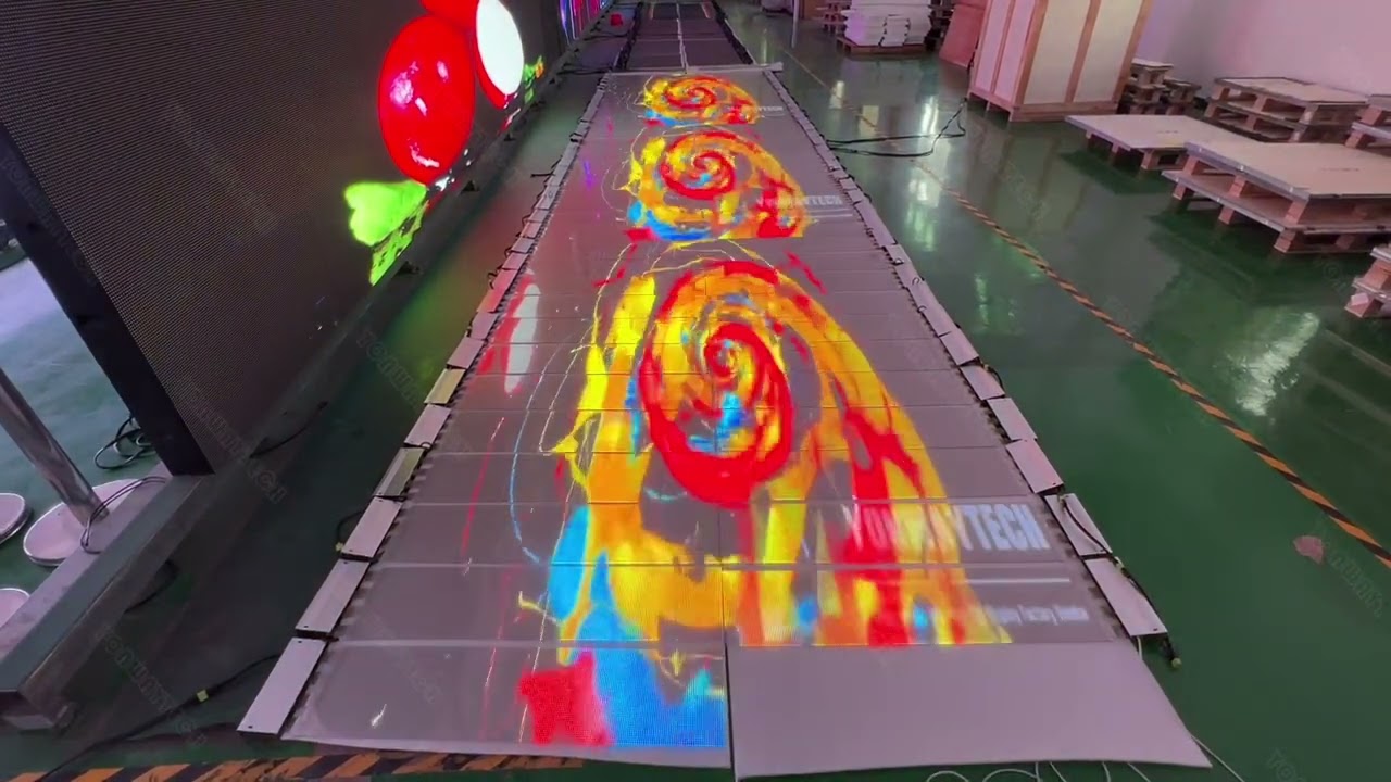 Pantalla LED de película transparente P5: ¡Lista para envío