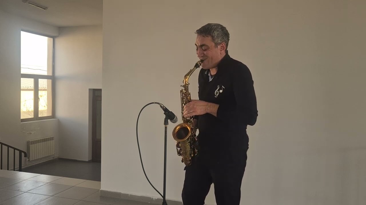 J. S. Bach | Sonata No 1 | Presto | Saxophone