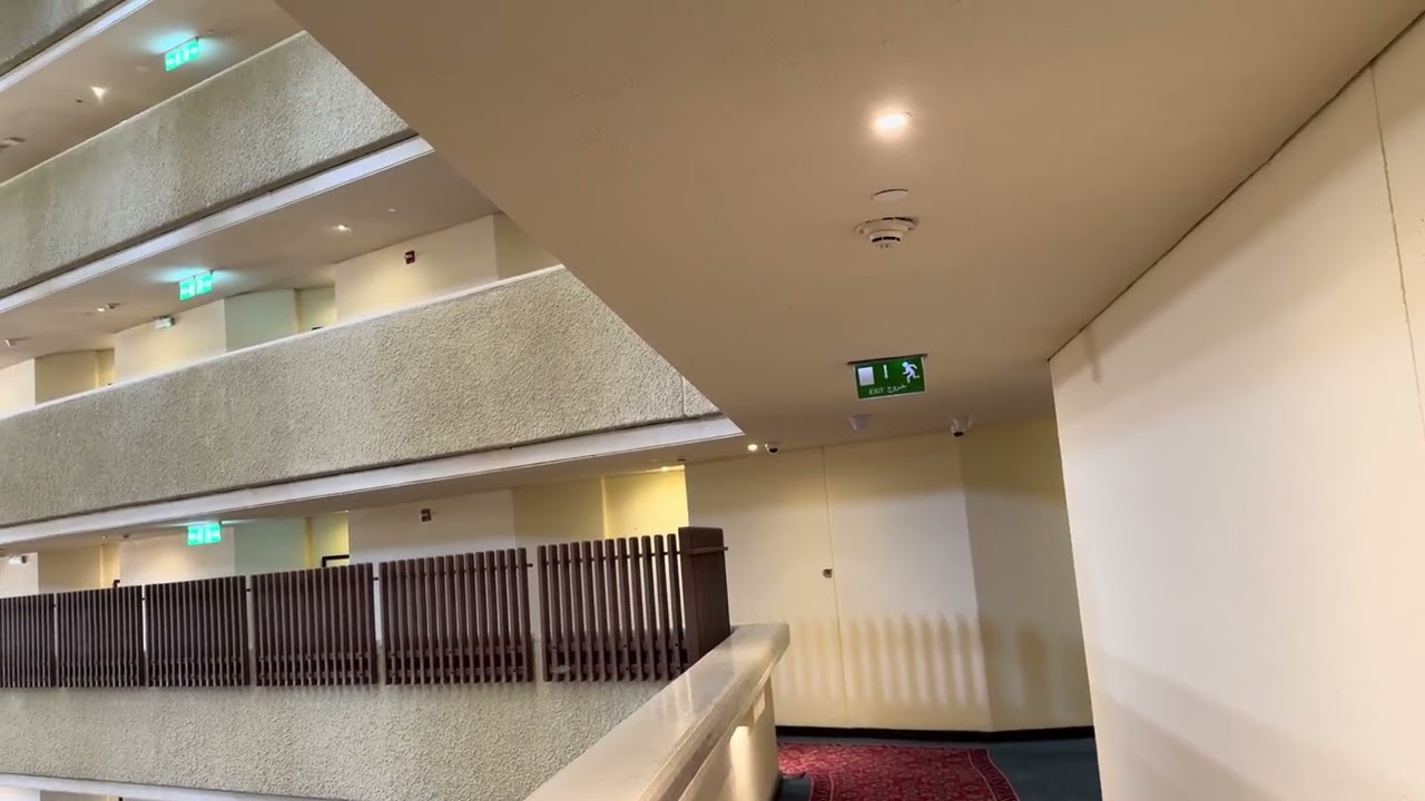 فندق الا نتر كونتننتال اقدم فندق في الرياض 