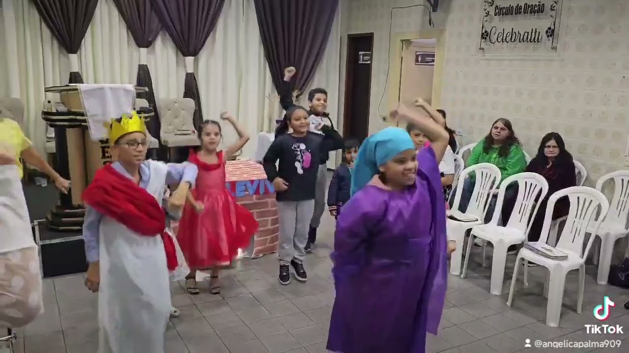 Peça João 20. 