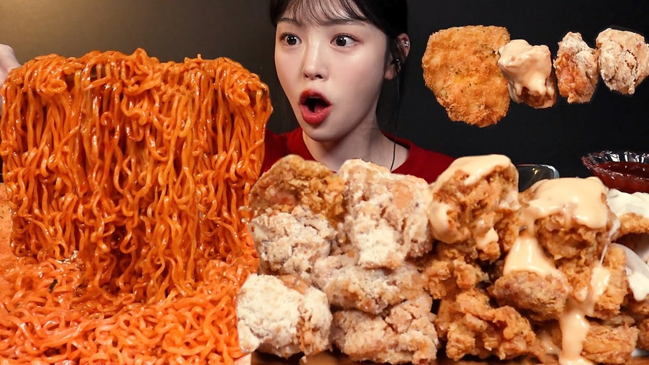 SUB)바삭꾸덕 체다치즈치킨 어니언치킨에 매운 불닭볶음면 먹방!🔥 치킨 라면 꿀조합 리얼사운드 Chicken & Buldak Noodles Mukbang Asmr