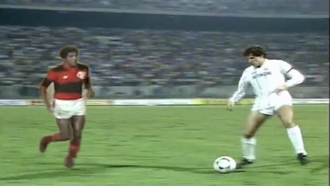 Franco Baresi vs Marinho (Mundialito 1983) - Empate entre Flamengo e Milan consagra zagueiros!