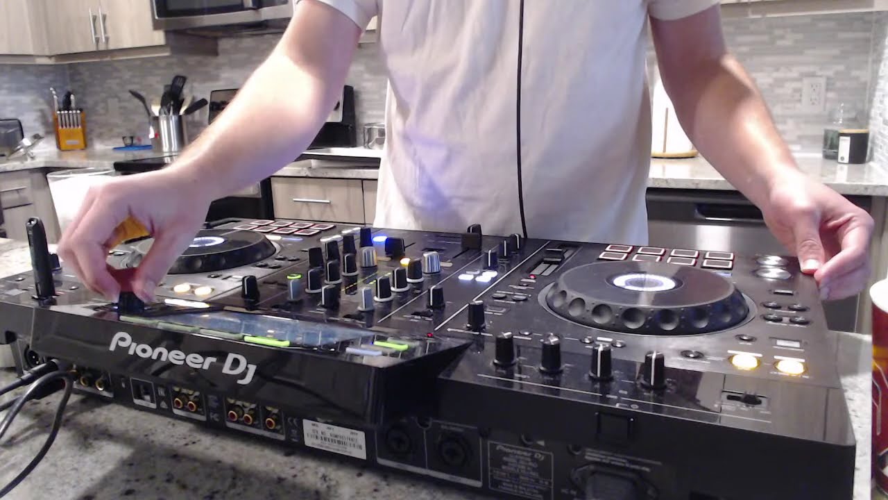 Kitchen Techno Live Mix 2025 [Peak /Hard Groove Techno]
