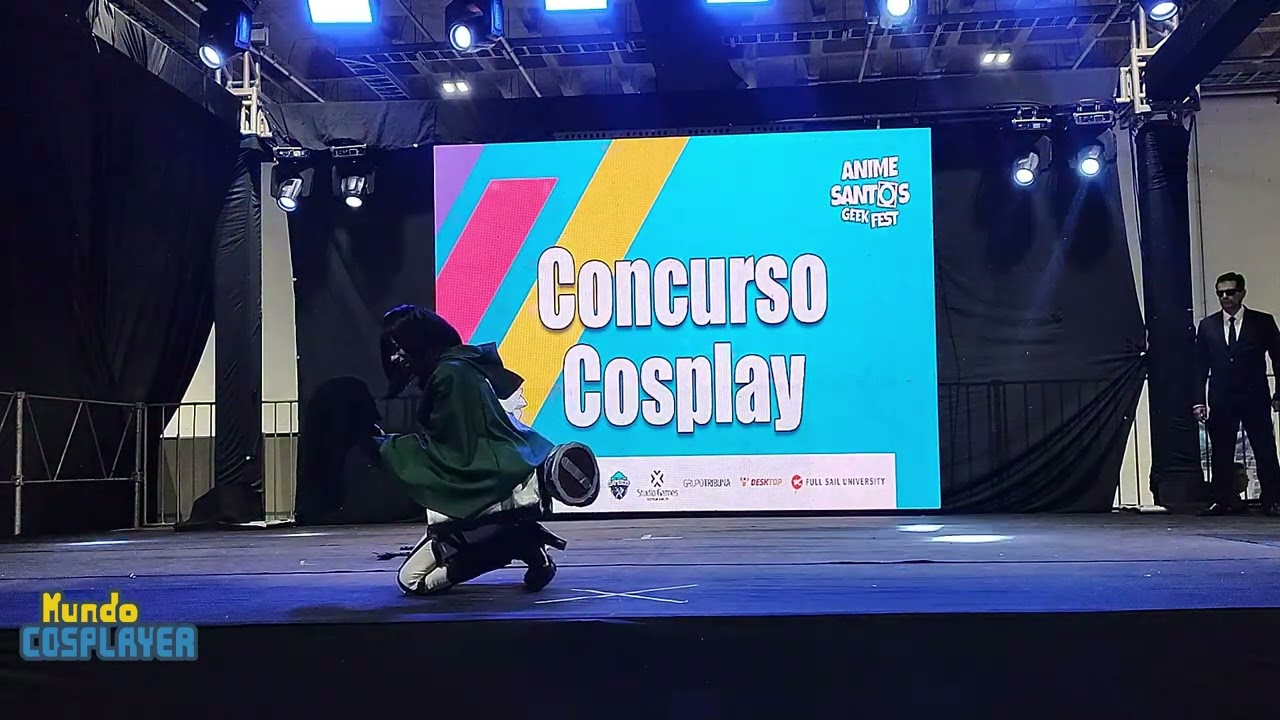 Apresenta&ccedil;&atilde;o Cosplay de Mikasa do anime Attack on Titan no Anime Santos Geek Fest 2023!