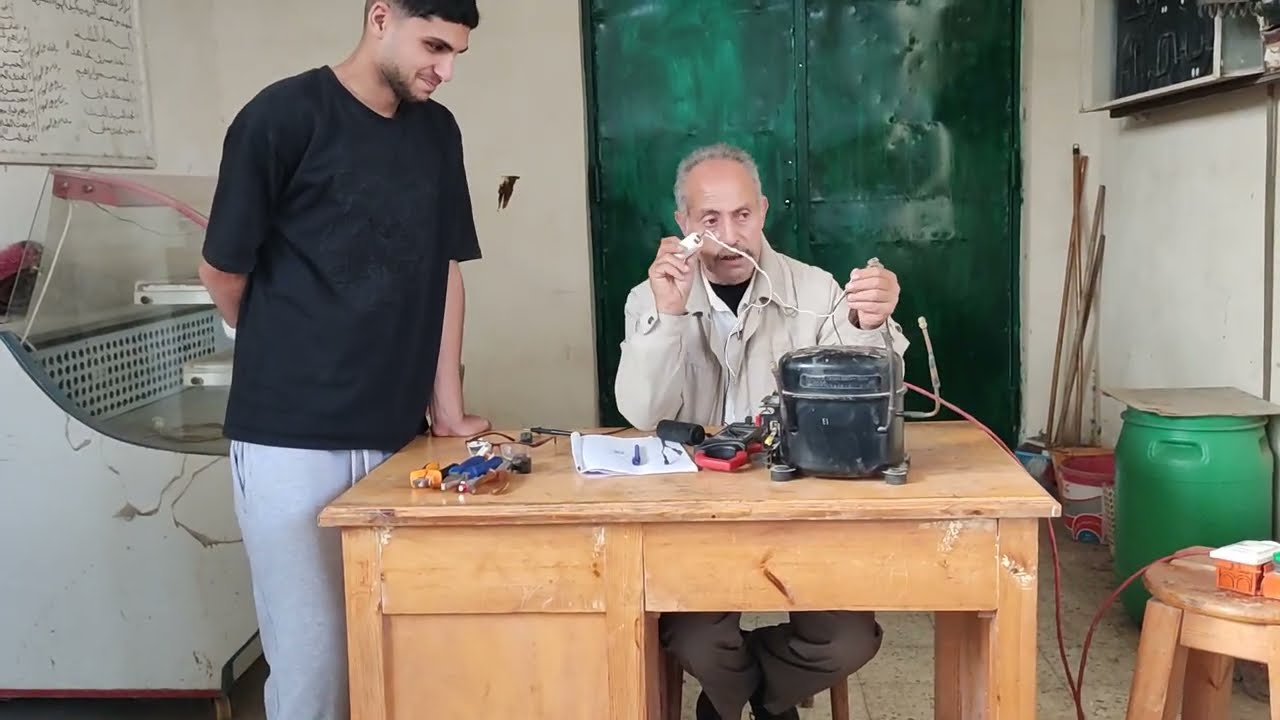كيفية توصيل مكثف تقويم مع ريلاى الكترونى ptc عملى ونظرى #اكاديميةهندسة_التبريد_والتكييف_م_علاءابوسن 
