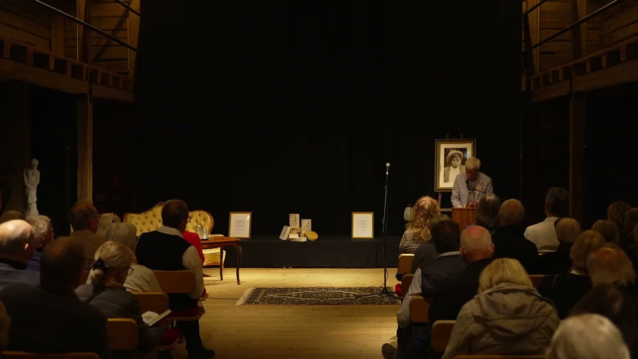 Dä kvetter (2025) - Författaren till Gustaf Fröding-sällskapets årsbok Johan Svedjedal
