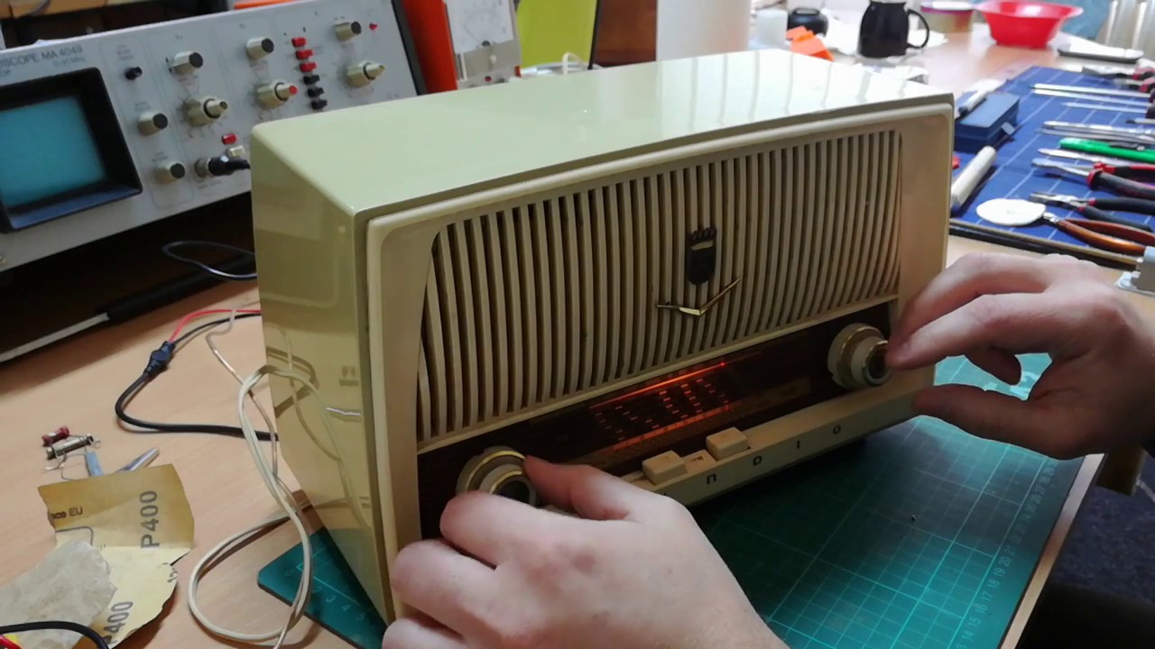 Restoring Grundig Type 87 Vintage Tube Radio