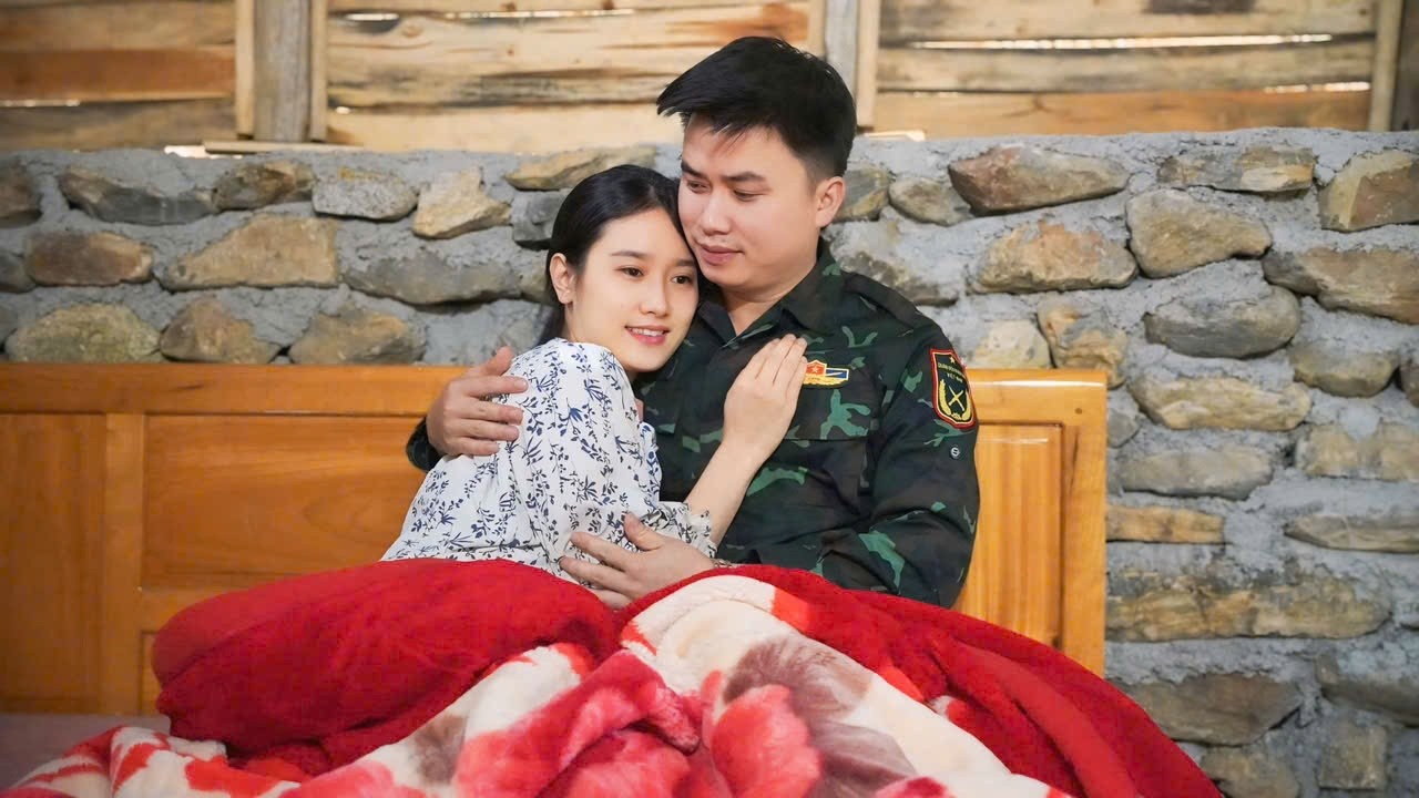 How will Don handle the situation as he prepares to enlist in the military? How will Tu Hoa react?