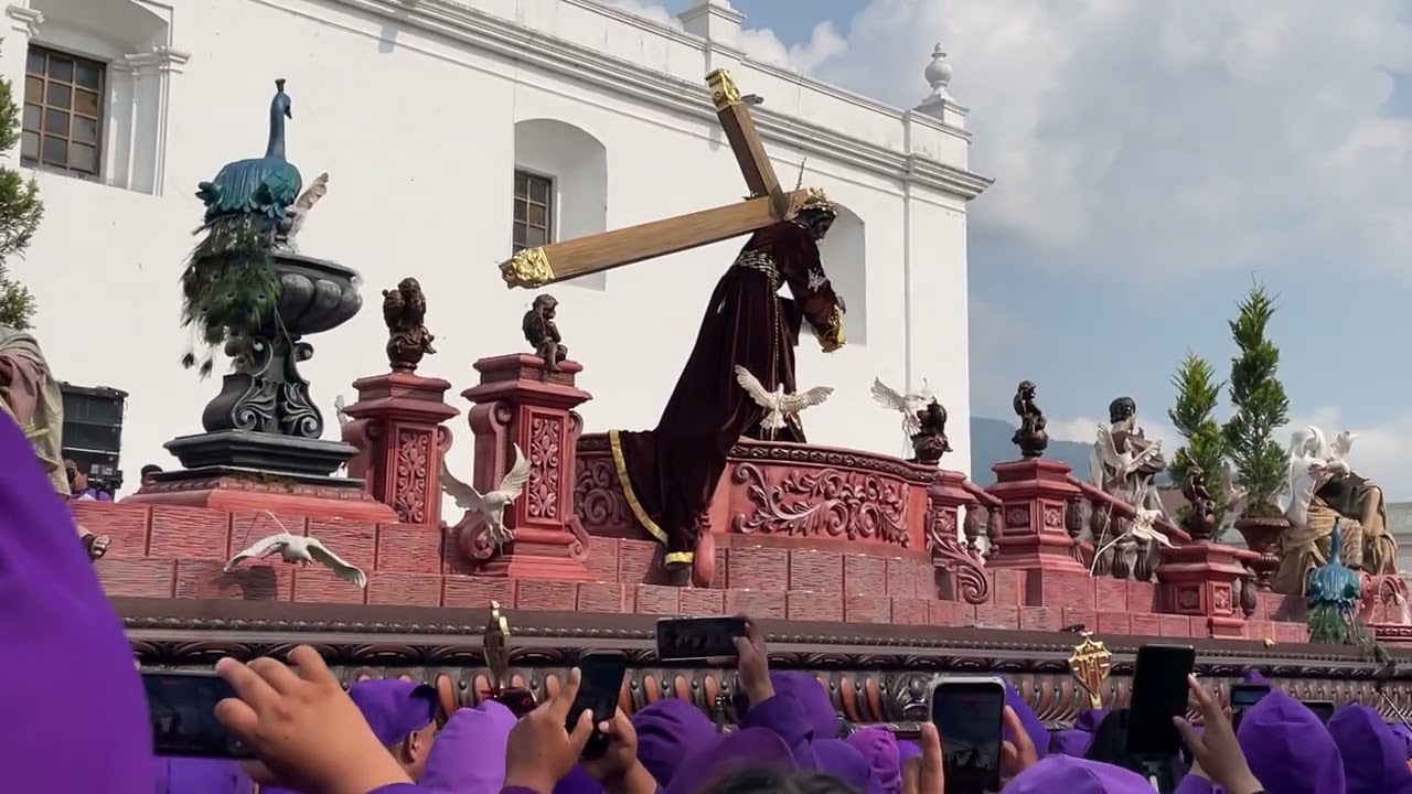 Cuarto domingo de cuaresma, paso por catedral de Jesús Nazareno de Santa Ana 2026.
