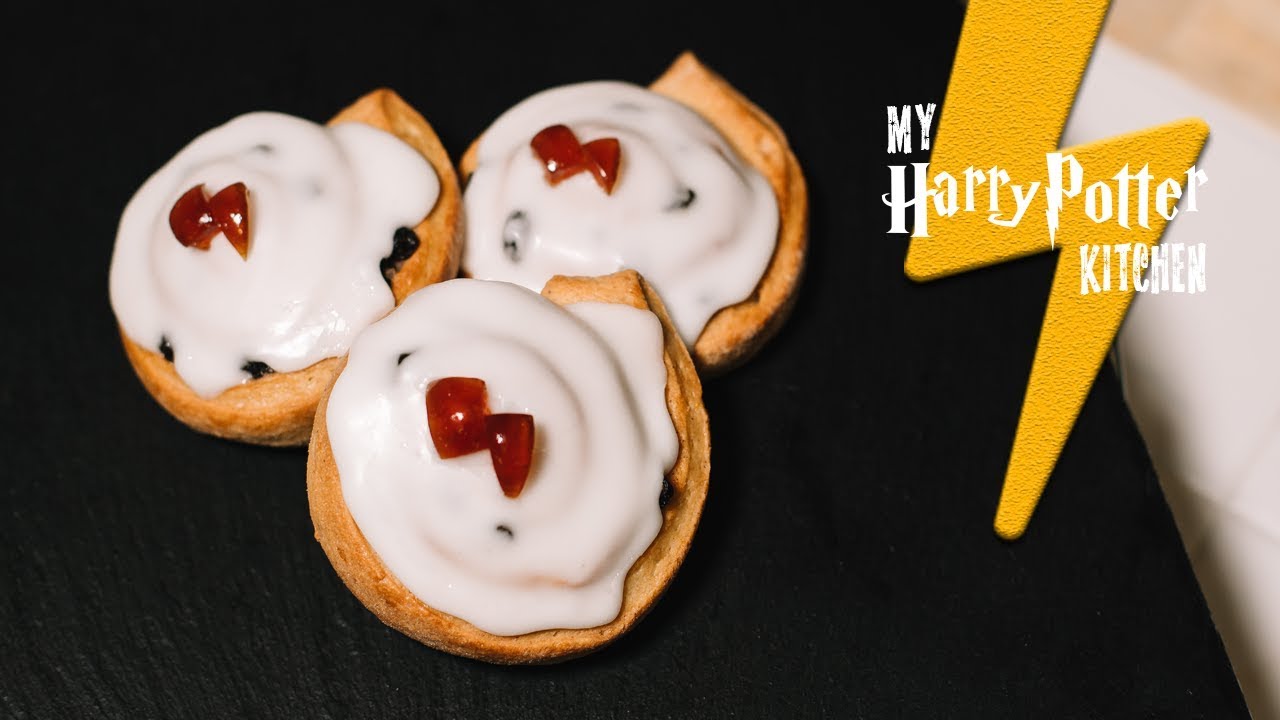 Vernon's Buns | Chelsea/Belgian Bun Recipe | My Harry Potter Kitchen (Ep. 2)