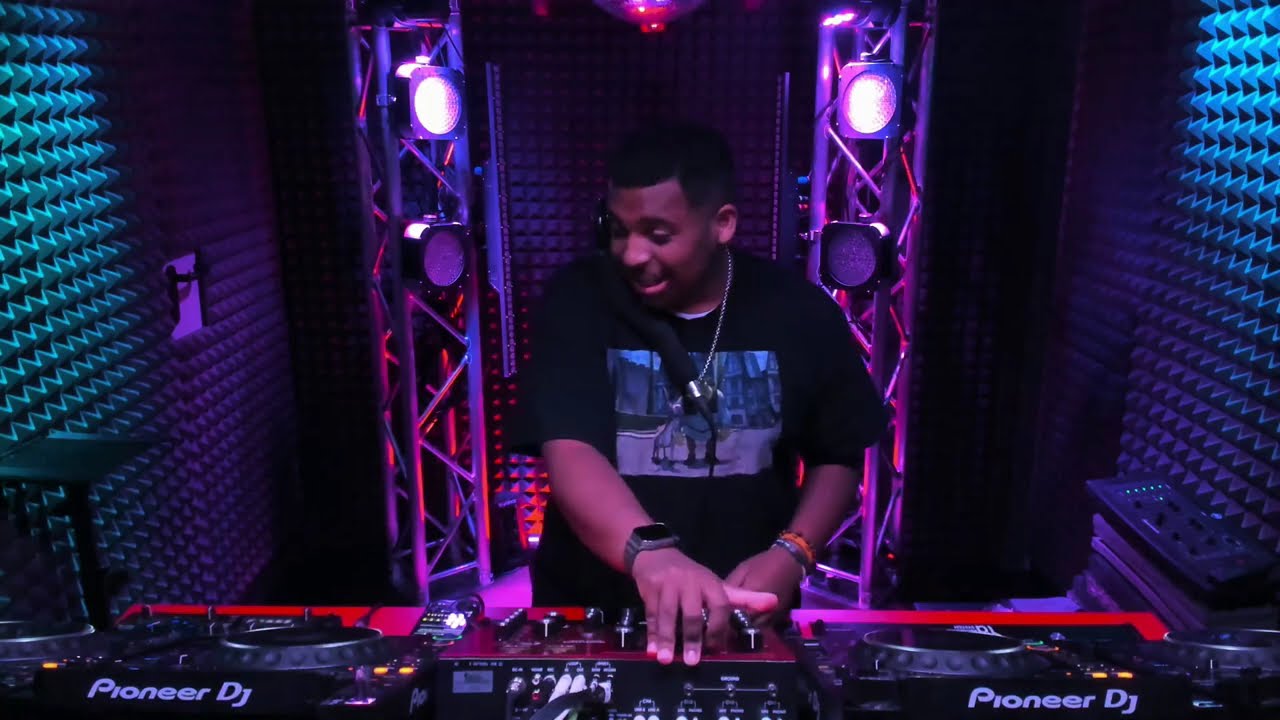 SUNDAY MASS Live Show @ DIRIDIM Studio 12/10/2025 Special Guest DJ Ameer Brooks