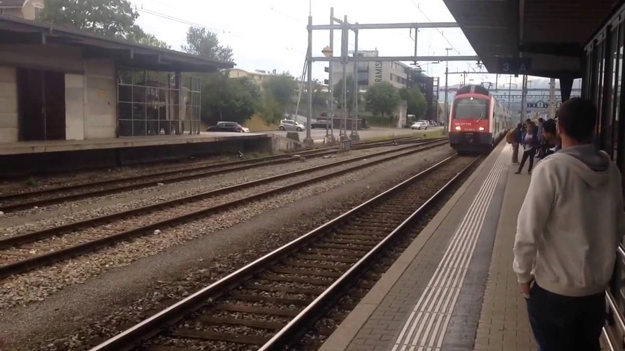 Bahnhof Regensdorf-Watt