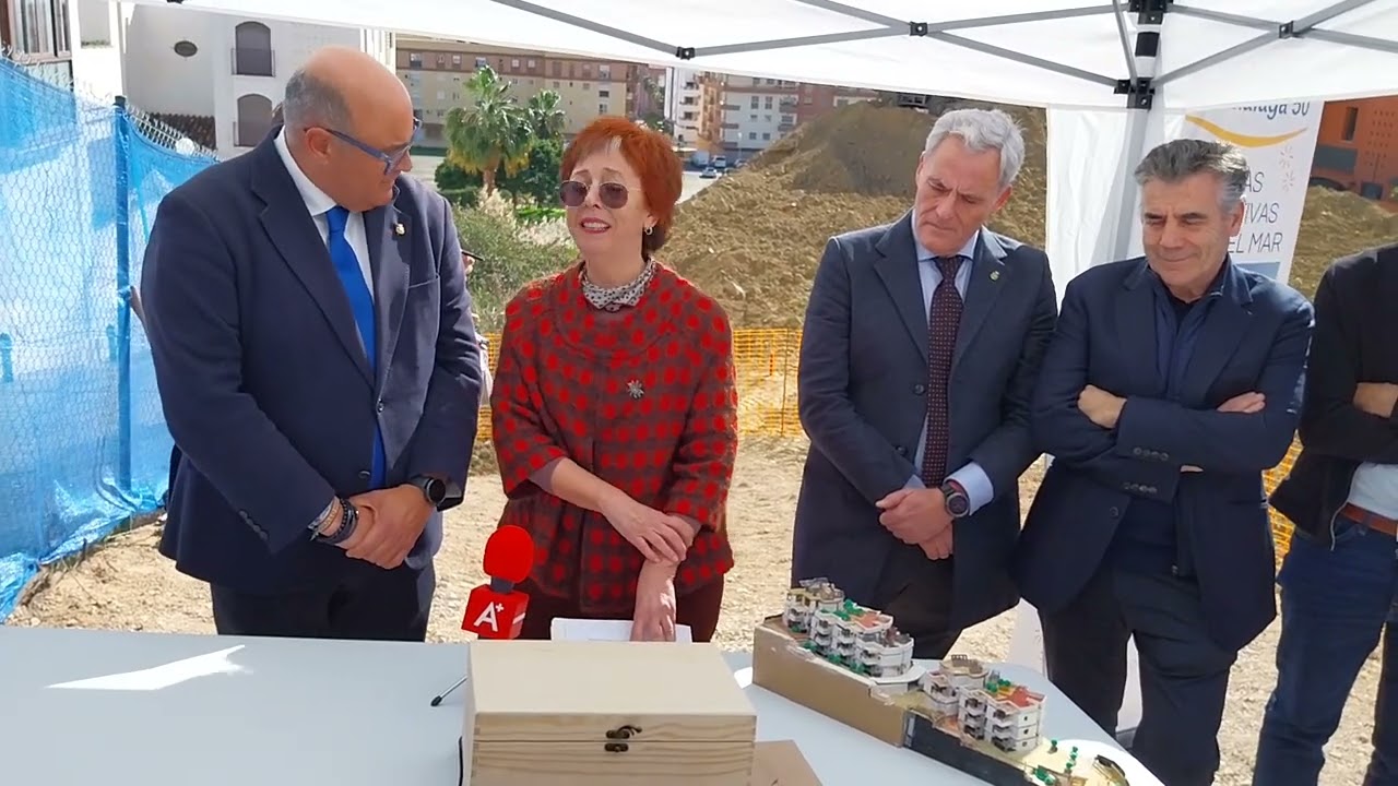 Colocación de la Primera Piedra Cohosing en la Calle Eslora de Torre del Mar.