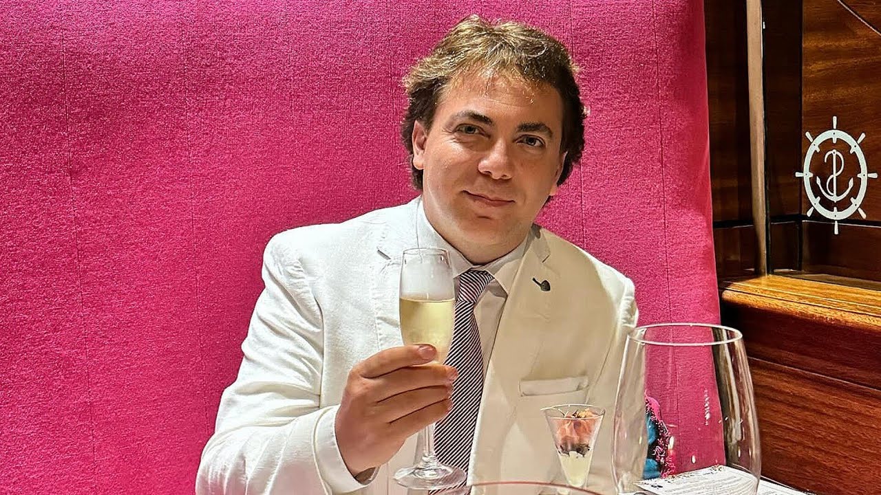 Entrevista a CRISTIAN CASTRO: 