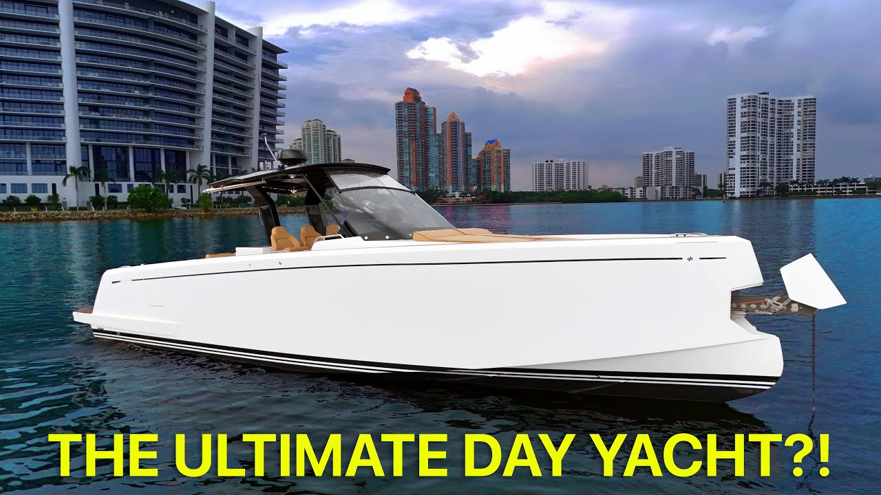 PARDO 38 WITH TRIPLE OUTBOARDS!? THIS YACHT IS NEXT LEVEL!    Details @ YachtSpecsDirect.com