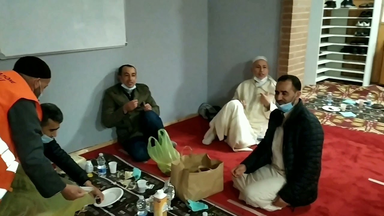 ليلة القدر في رحاب المسجد  الله اكبر  ( إيطاليا)