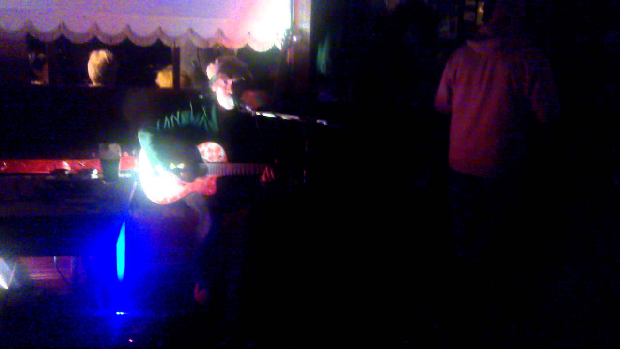 Egans Bar Liscannor ..........Amazing Artist  Tommee Balukea ( Simbawa Islands South China Sea.