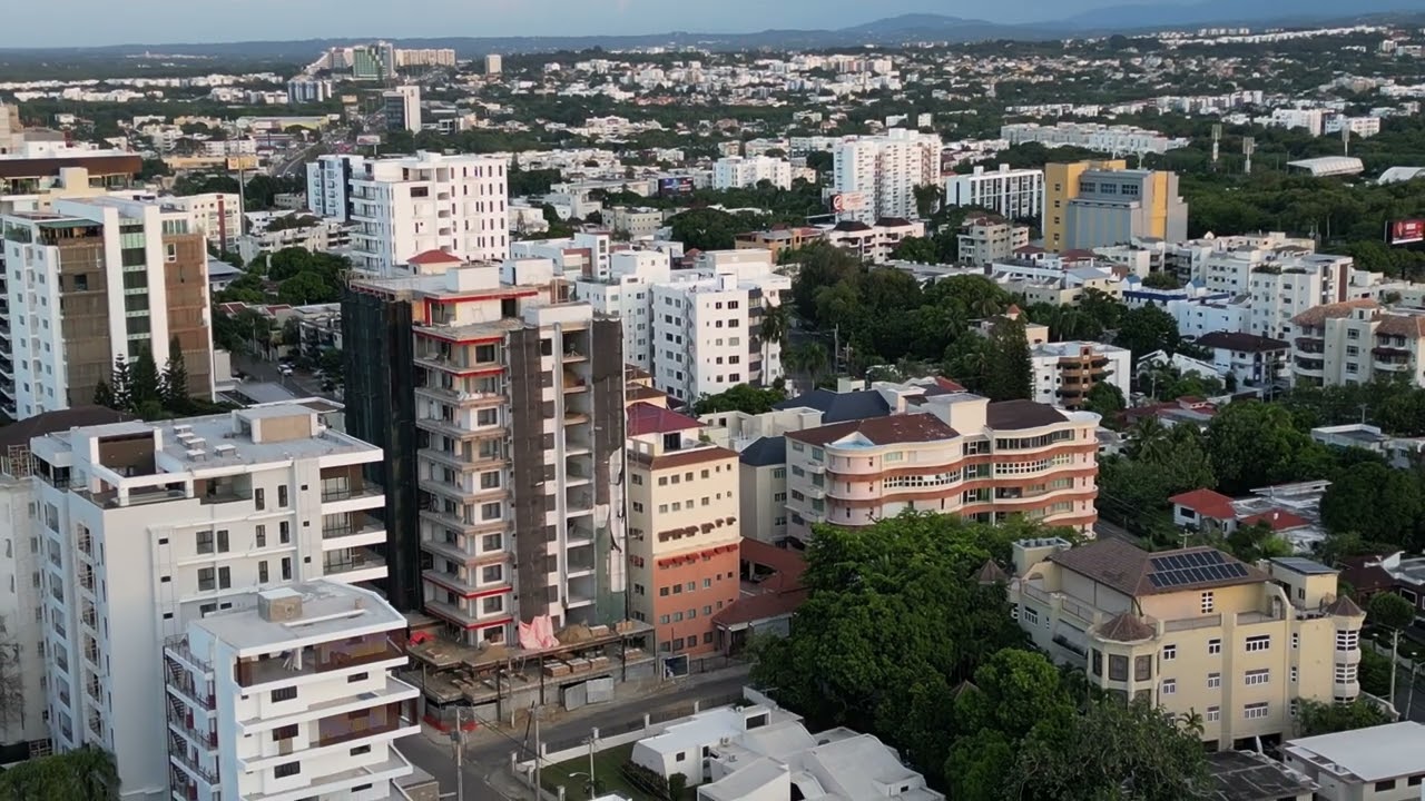 Santiago tiene la mejor entrada de RD.? Supera a la capital…  Qué tú crees..?