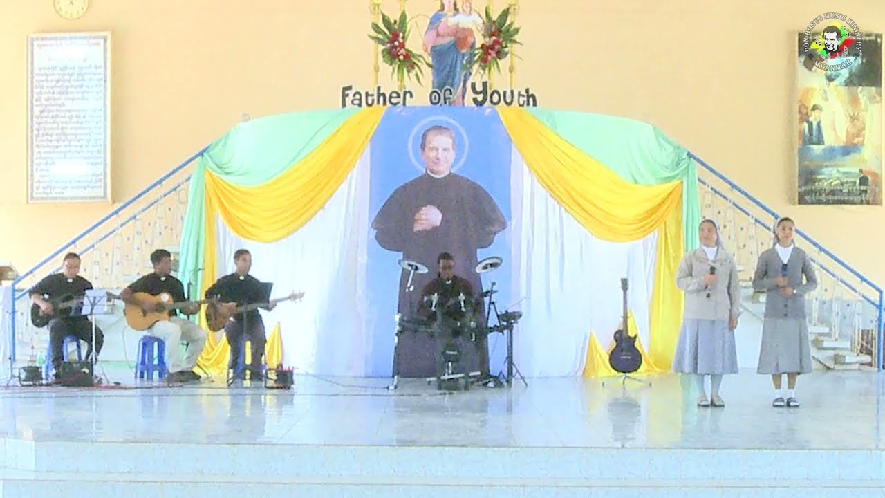 ဆလေးရှင်းသီလရှင်နှစ်ပါးရဲ့သီဆိုတင်ဆက်မှု (Live Performance by Don Bosco Music Band)