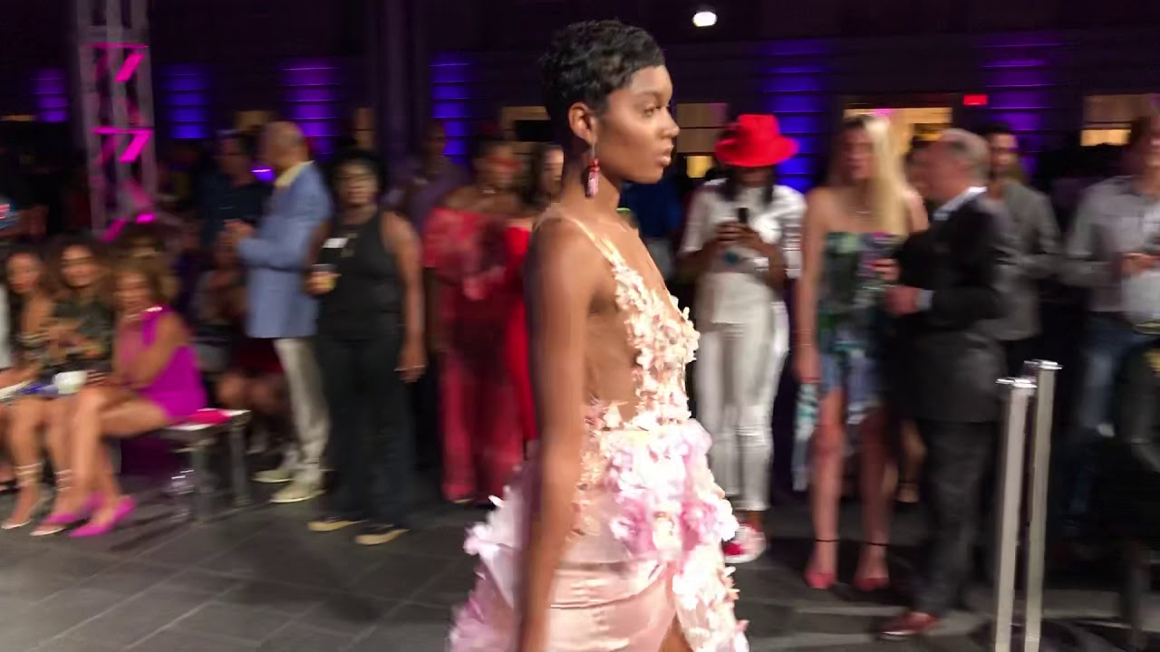 DiDomenico All Star Designer in District of Fashion Runway Show