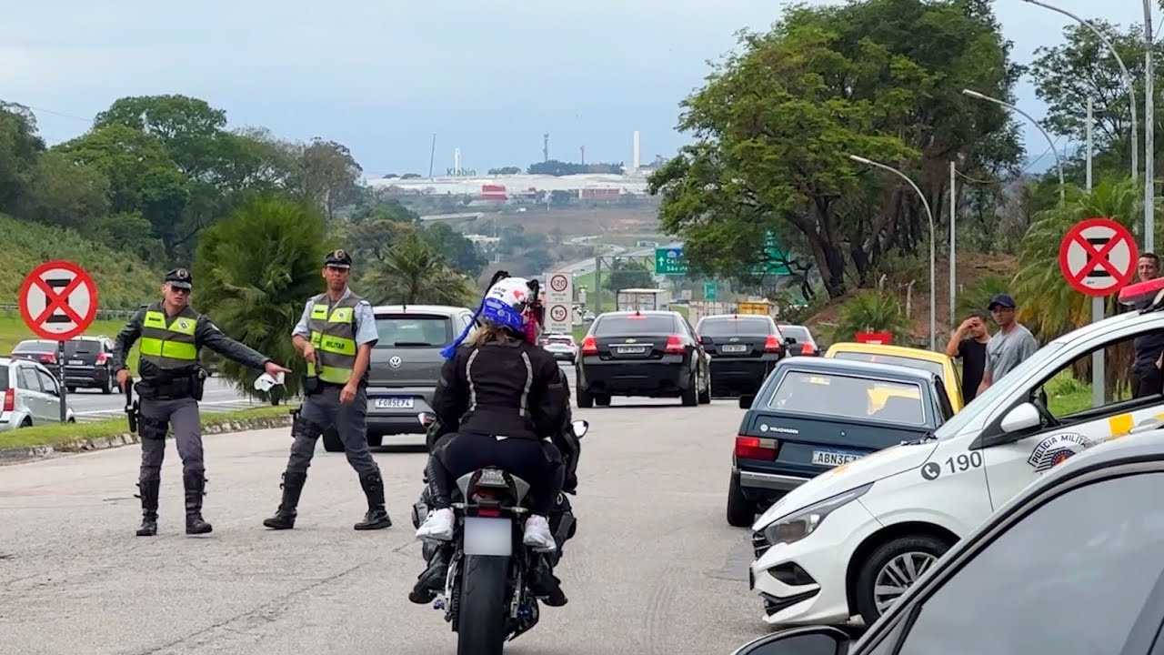 DEU RUIM - CORTOU DE GIRO NA FRENTE DA POL&Iacute;CIA ⚠️