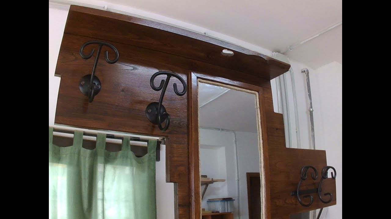 Appendiabiti da parete