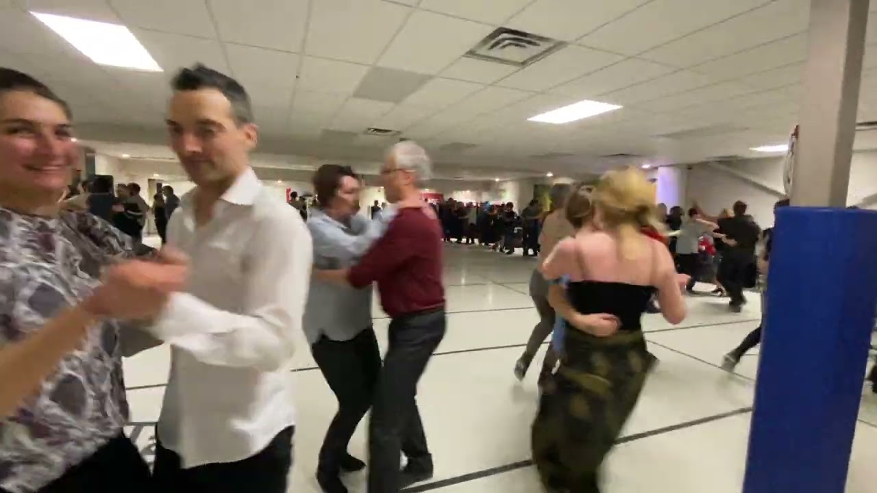 Veillée de danse traditionnelle québécoise mensuelle au Centre Jean-Guy Drolet à Québec
