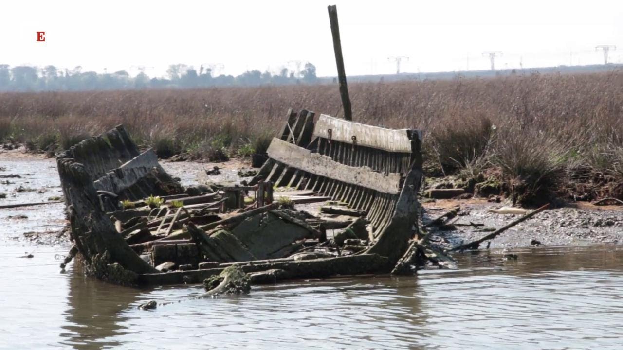 Venezia, il cimitero delle barche: duemila relitti accumulati in centinaia di anni