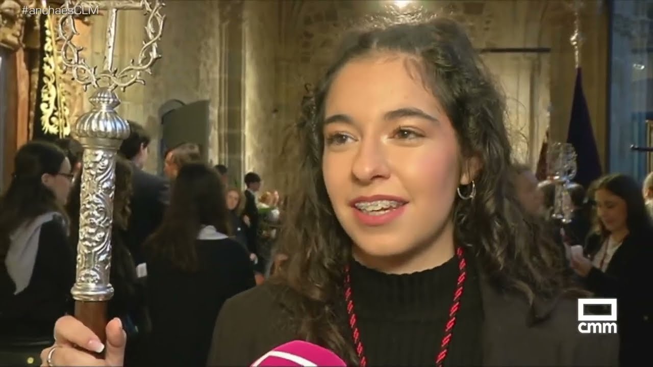 El Vía Crucis de los jóvenes se celebró en el interior de la Colegial | Ancha es Castilla-La Mancha